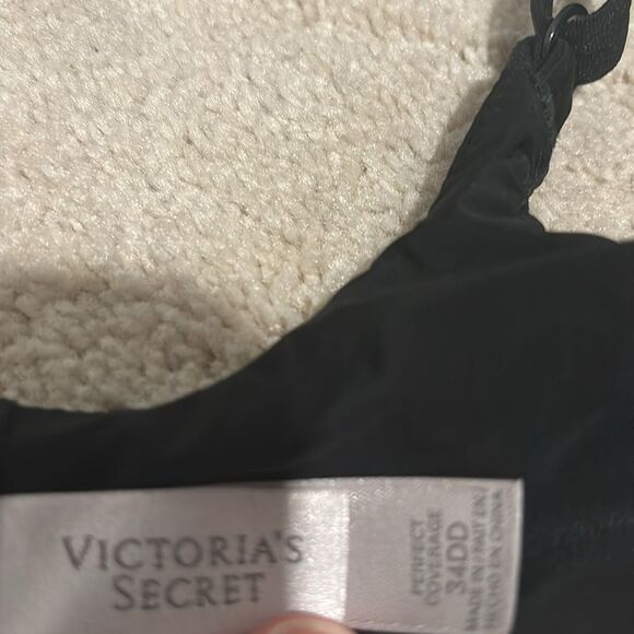 Victoria’s Secret “Perfect Coverage” Black Bra 34DD/34E - Picture 3 of 3